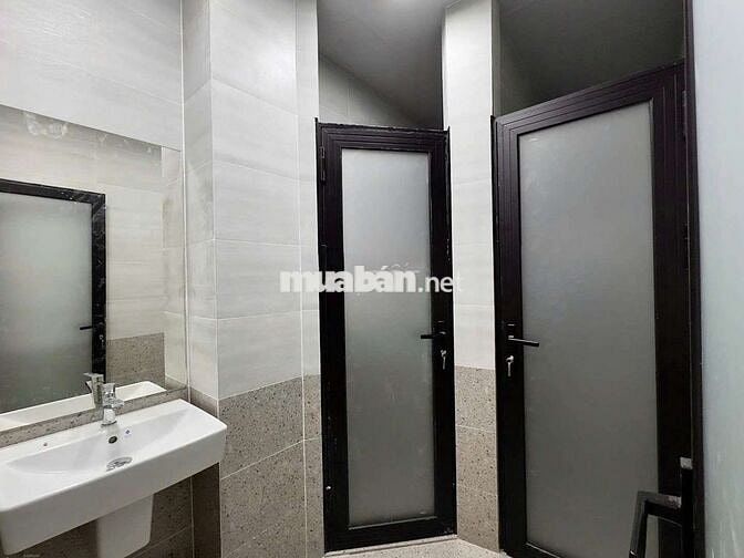 Nhà cho thuê Huỳnh Văn Bánh, Phường 13, Quận Phú Nhuận