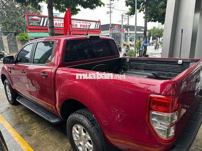 Ford Ranger XLS AT 2022, bảo hành 2026, vay 75%