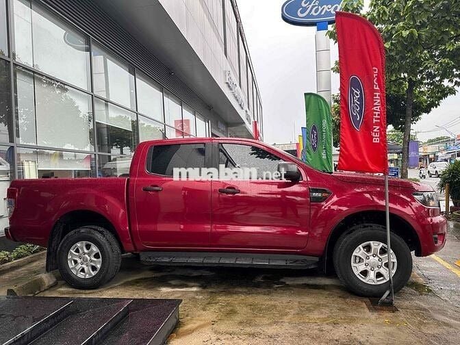 Ford Ranger XLS AT 2022, bảo hành 2026, vay 75%