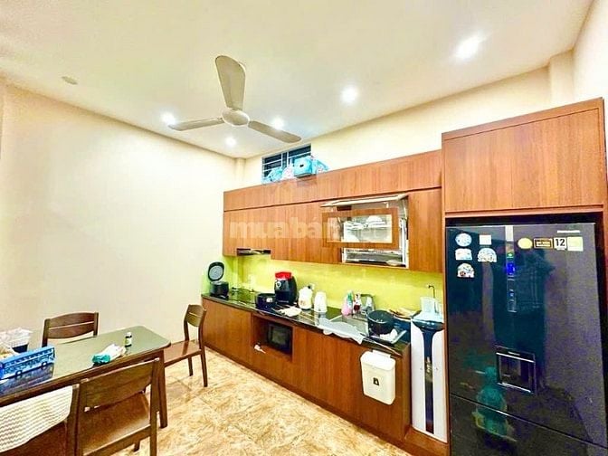 Bán nhà ngõ 44 Hào Nam – 50m² x 5 tầng, nhà kiên cố, thiết kế đẹp
