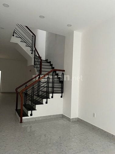 BÁN NHÀ 319/11 ĐƯỜNG NGUYỄN CÔNG TRỨ, QUẬN 1