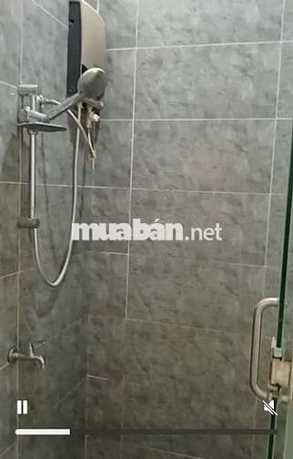 Thuê Nguyên Căn Khu VSIP, 4 phòng ngủ, 5 toilet, nội thất, chỉ 10tr