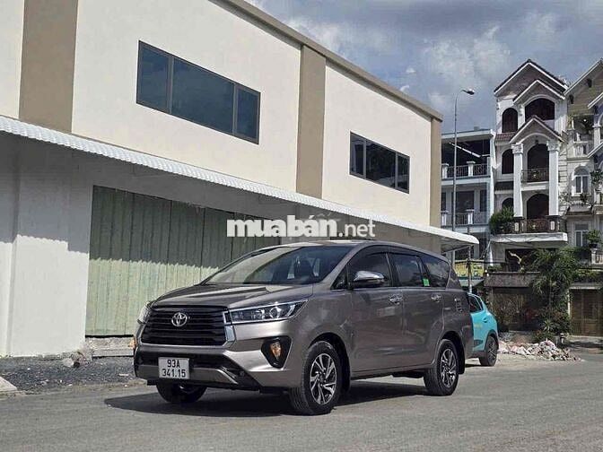 INNOVA 2.0G 2022 AT  LƯỚT 5 VẠN ,HỖ TRỢ VAY 70%