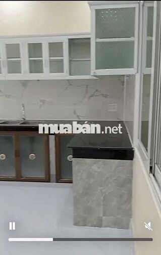 Thuê Nguyên Căn Khu VSIP, 4 phòng ngủ, 5 toilet, nội thất, chỉ 10tr