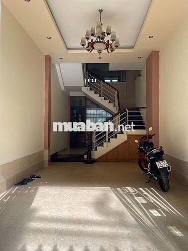 Nhà 3 lầu 4 x 20 siêu đẹp, khu siêu VIP ngay sân bay Giá hợp lý 25Tr