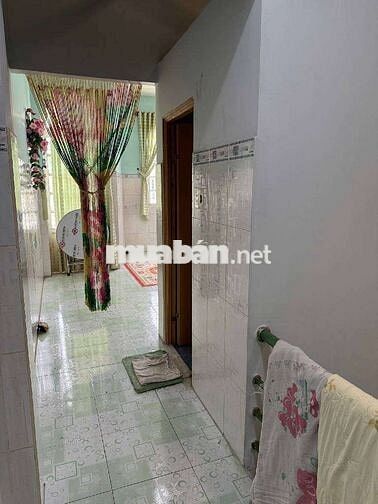 Bán nhà 3 tầng 4×23 mặt tiền chợ khu phố 3 tên lửa