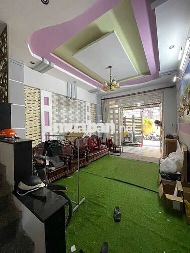Quang Trung , Gò Vấp, 70m2,ngang 4m, 3 tầng, hẻm xe hơi , giá 6.75 tỷ