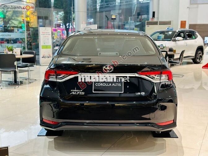 Xe Toyota Corolla altis 1.8V 2025 - 740 Triệu