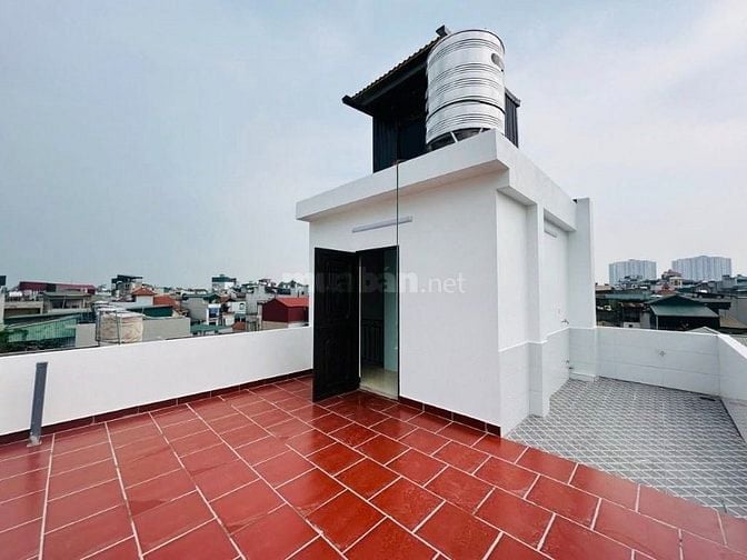 HIẾM, MẬU LƯƠNG THANG MÁY 40m - 5T, MT 5.5m - NỘI THẤT ĐẸP VIEW HỒ