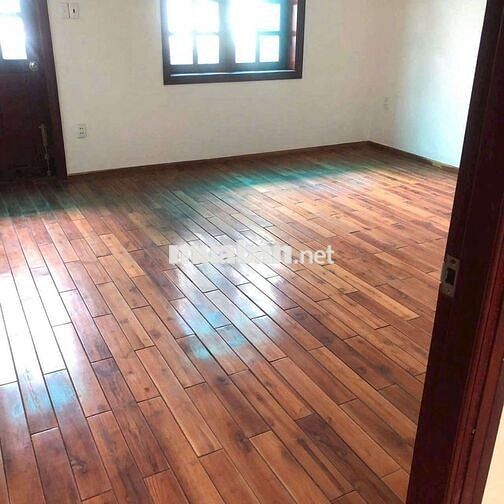 Nhà HXH 8m thông gần ngay chợ căn cứ, thích hợp ở, làm VPCT,