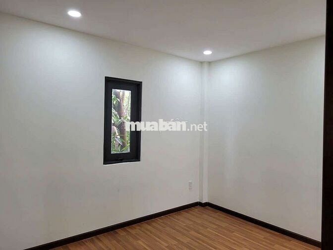 🧣Cần Bán Gấp nhà 1trệt 1lầu 2pn 2wc 1bếp DT 4x10 Sổ Hồng Hoan công