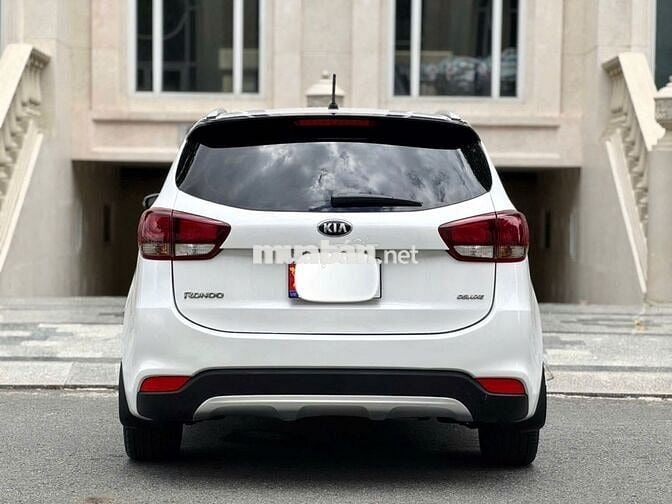 Kia Rondo GAT 2022  - 28000KM, Màu trắng cực đẹp