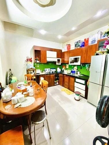 Chủ Ngợp NH Cần Bán Nhà Phan Đăng Lưu PN. Dt 55m2/2ty690. Sổ sẵn