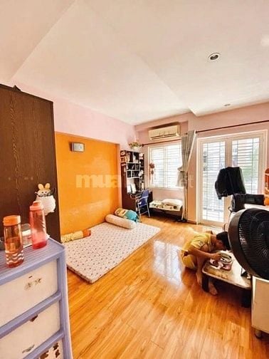 Chủ Ngợp NH Cần Bán Nhà Phan Đăng Lưu PN. Dt 55m2/2ty690. Sổ sẵn