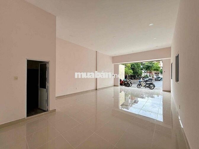 CHO THUÊ MẶT BẰNG RỘNG 90m2 Ở NGAY MẶT TIỀN ĐƯỜNG SỐ 25 THỦ ĐỨC