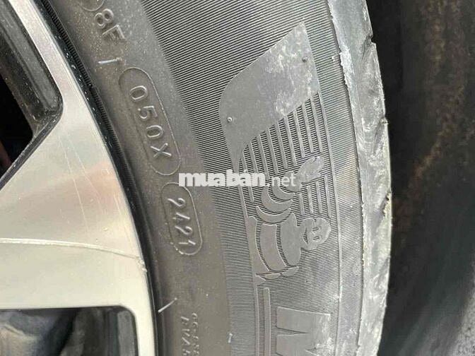 Kia Carnival 2021 2.2D Signature - 49500 km