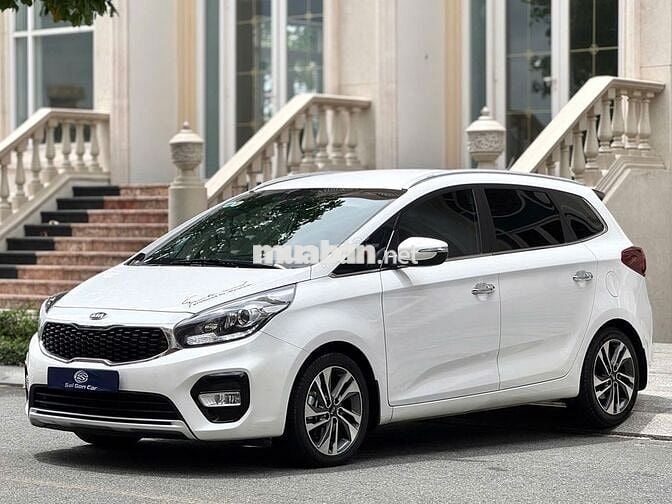 Kia Rondo GAT 2022  - 28000KM, Màu trắng cực đẹp