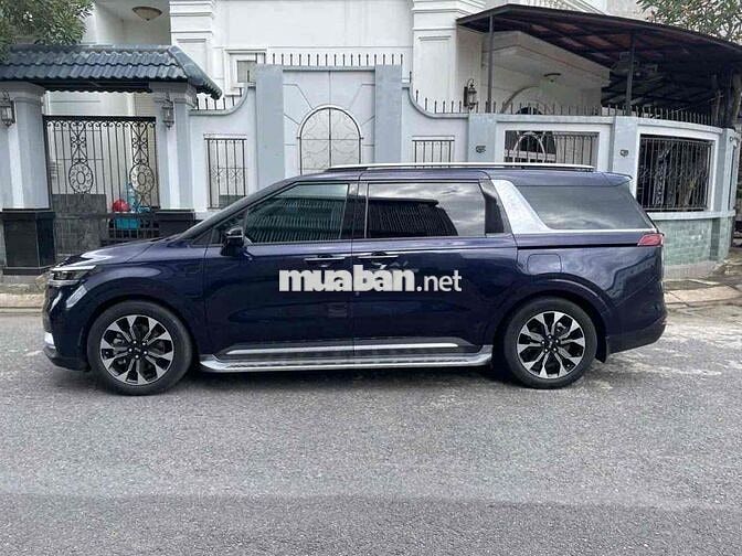 Kia Carnival 2021 2.2D Signature - 49500 km