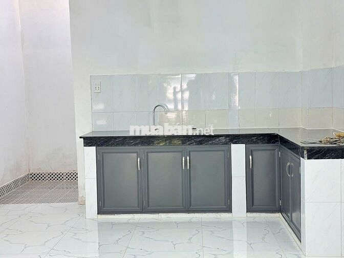 Cho thuê nhà mặt tiền đường số 2(khu Bình Phú), P.10, Q.6 giá 20tr