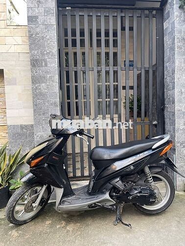 Cần bán xe Click 110 đen – Giấy tờ ko chính chủ
