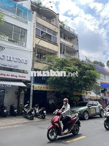 Bán nhà mặt tiền Nguyễn Duy Dương