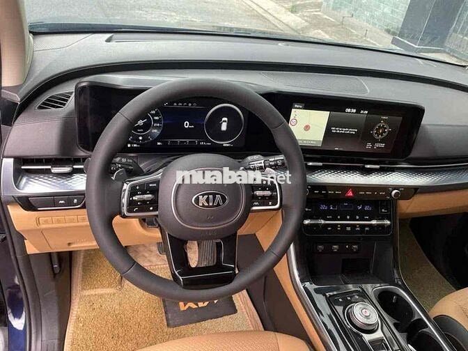Kia Carnival 2021 2.2D Signature - 49500 km