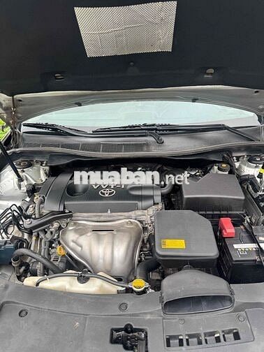 Toyota Camry 2013 2.5Q - 180000 km