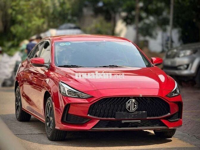Đưa 90 tr. Trùm xe góp nối. Trả góp .mg5 std