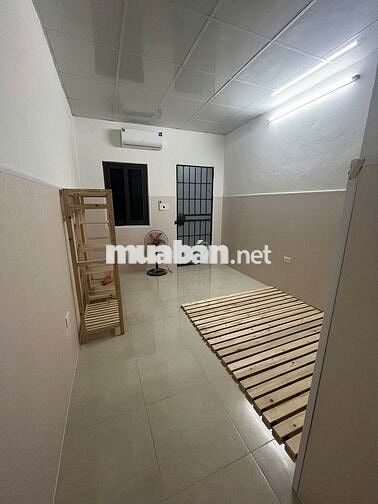 Cho thuê phòng trọ giá rẻ 15m2 đường Trần Khát Chân, phường Bạch Mai