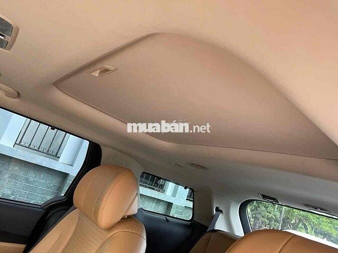 Kia Carnival 2021 2.2D Signature - 49500 km