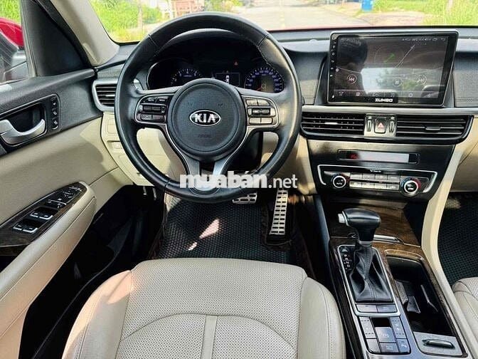 Kia Optima 2017 2.0 ATH - 90000 km giá tốt