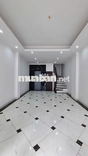Mặt Tư Đình 58m2 6 Tầng, Thang Máy, Ô Tô Tránh – 13.x ty