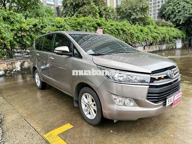 Toyota Innova 2017 2.0G - 7c tự động đẹp HÃNG