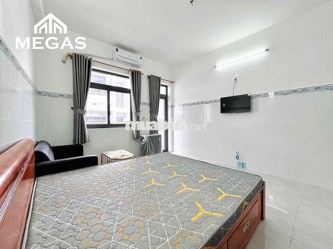😍 HÌNH THẬT - CHDV BAN CÔNG - CỬA SỔ có NỘI THẤT A tới Z và MỚI 100 %