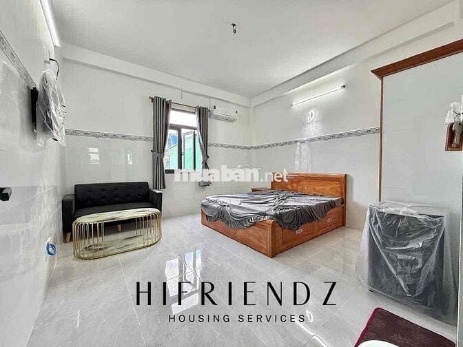 CHDV CAO CẤP BAN CÔNG TRANG BỊ SẴN NỘI THẤT - GẦN BÙNG BINH PHÚ LÂM