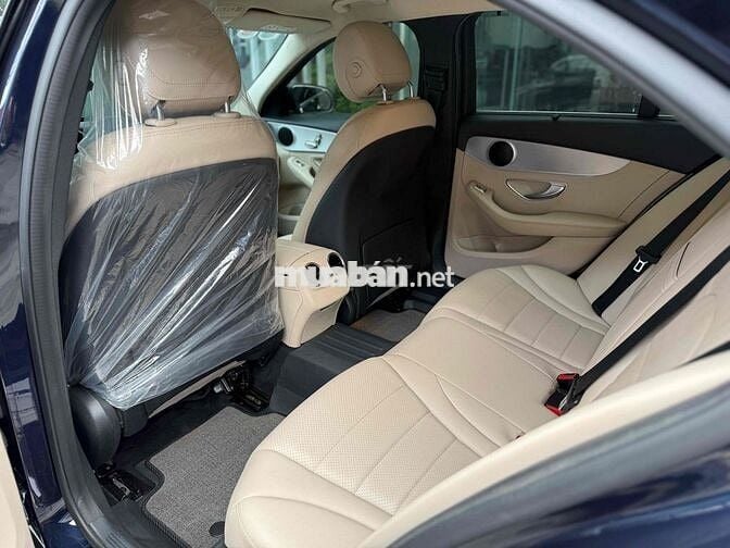Mercedes Benz C Class 2016 bán kèm biển víp