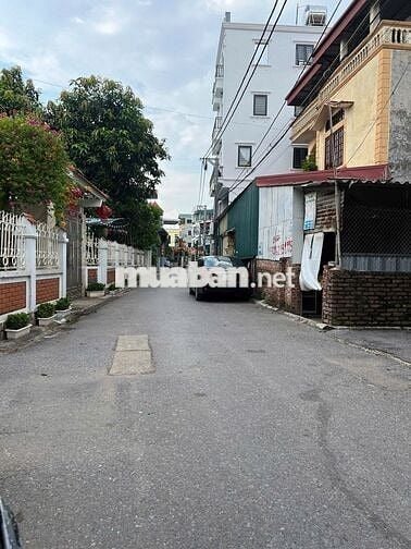 Nhà 3PN tại TT Trâu Quỳ, Gia Lâm oto vào 56m2 chỉ 5 tỷ