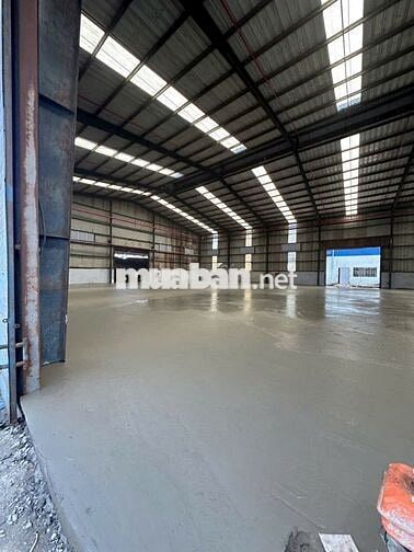 CHO THUÊ KHO 1000M² MỚI XÂY GIÁ SIÊU TỐT TẠI ĐỨC HÒA, LONG AN