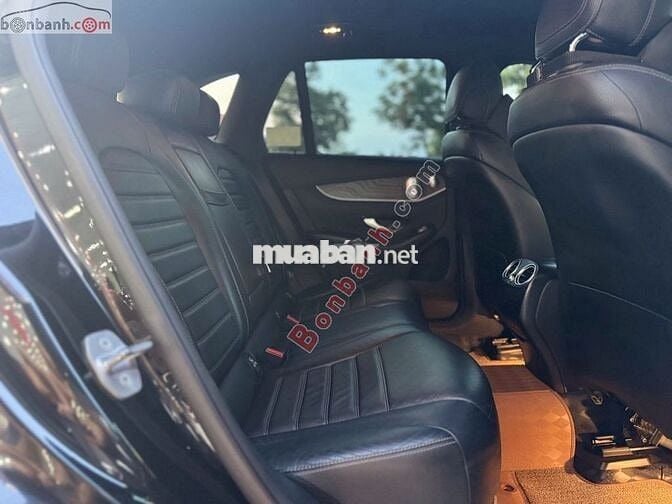 Mercedes Benz GLC 200 4Matic 2020 - 1 Tỷ 250 Triệu