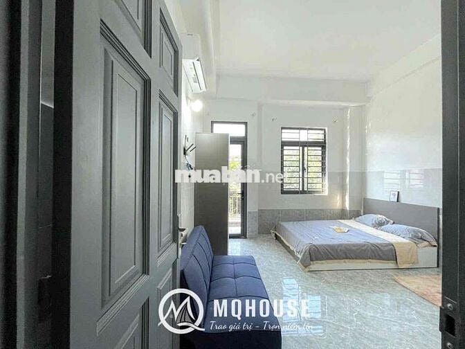 CĂN HỘ BAN CÔNG THANG MÁY - FULL NỘI THẤT NGAY CỘNG HOÀ - NHẤT CHI MAI