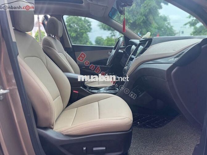 Hyundai SantaFe 2.4L 4WD 2017 - 585 Triệu
