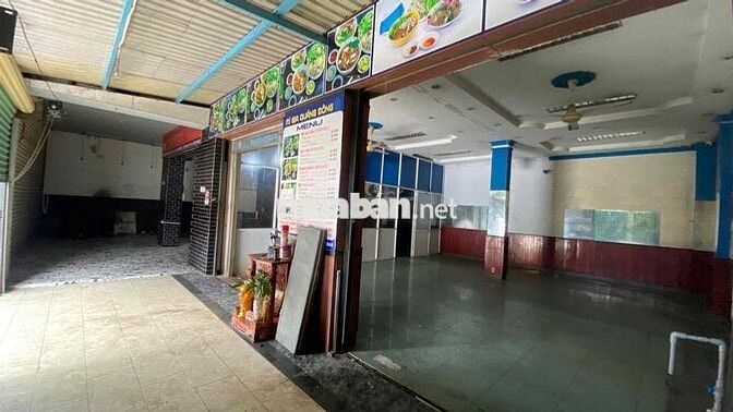 Cho thuê mặt bằng ngay ngã 4 Lê hồng Phong Phú Hoà