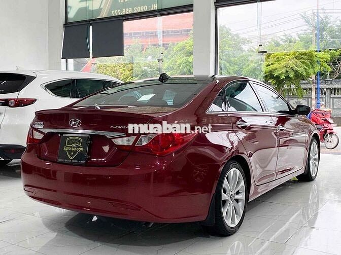 Hyundai Sonata 2010