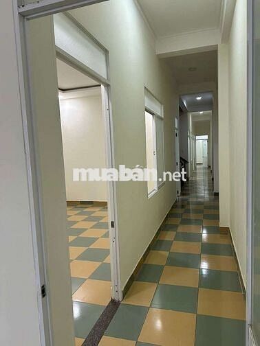 MẶT TIỀN ĐƯỜNG LỚN 30 THÁNG 4 TRUNG TÂM