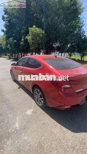 Hyundai Elantra 2.0 AT 2019 - 439 Triệu