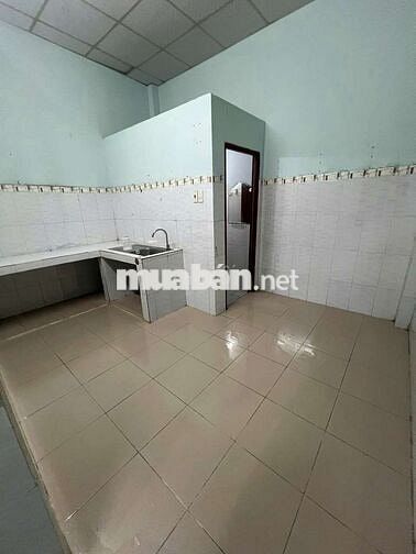 cho thuê nhà ngay hương lộ 3 dt 4x15m 1trêt 1 lầu 2pn 2wc giá 7tr