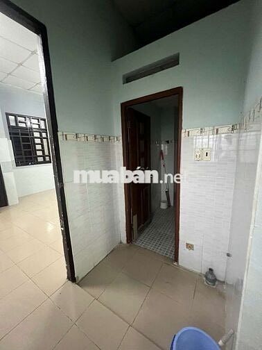 cho thuê nhà ngay hương lộ 3 dt 4x15m 1trêt 1 lầu 2pn 2wc giá 7tr