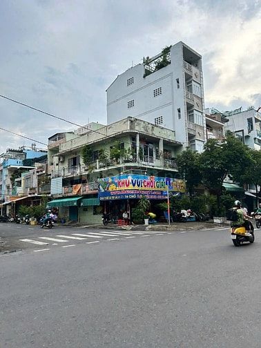 Hạ 2T. Góc 2MT Hàn Hải Nguyên NGANG gần 8m.3 tầng.Chưa qua đầu tư
