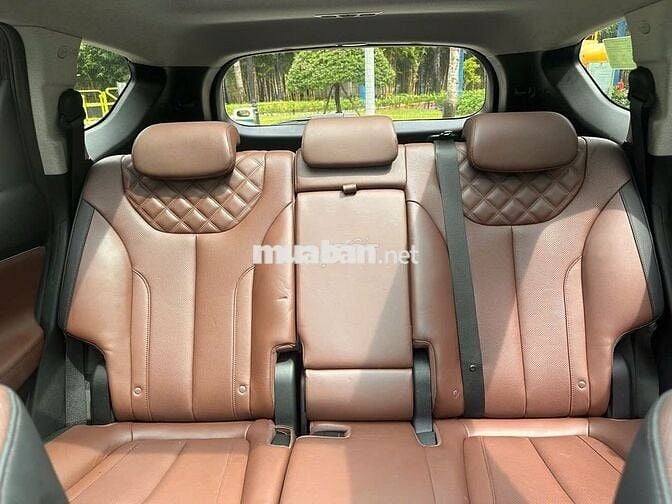 Hyundai SantaFe 2.2Premium 4x4 AT 2021 bản Dầu