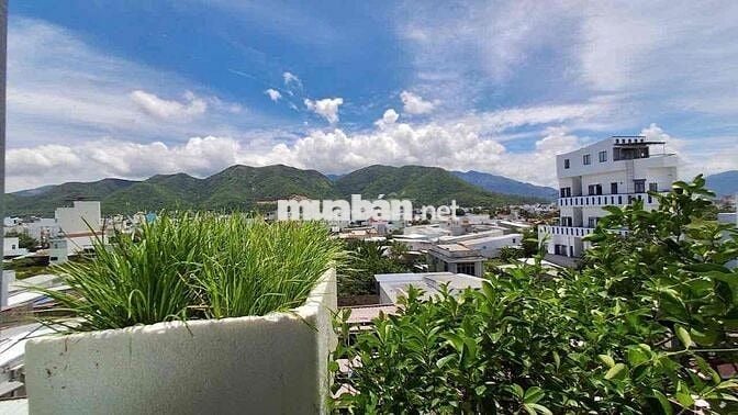 *Bán nhà 3 tầng căn góc gần biển đường Phước Tường- Phước Long-